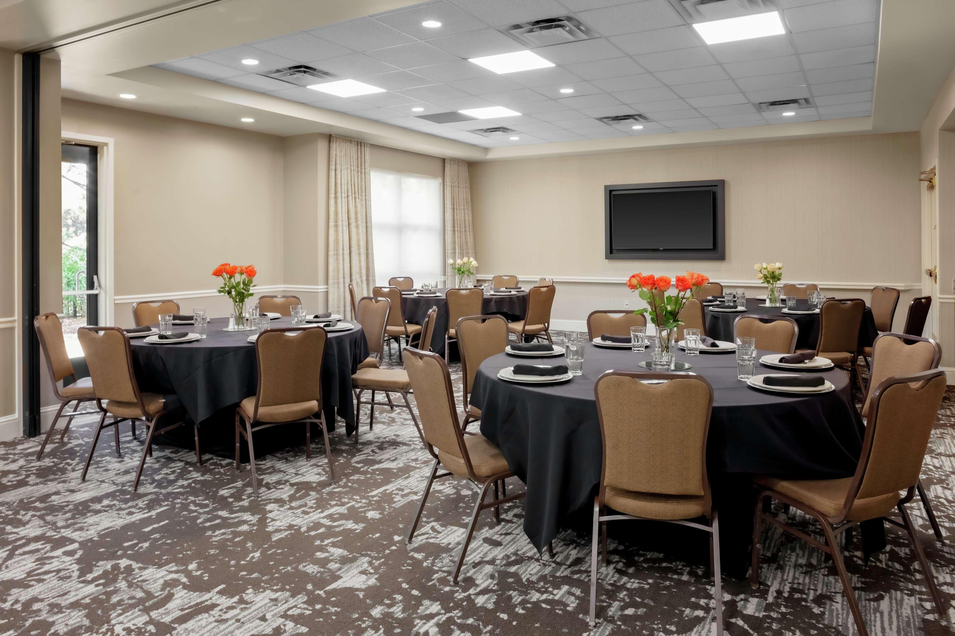 Hilton Garden Inn Atlanta Perimeter Center Dunwoody Exterior foto
