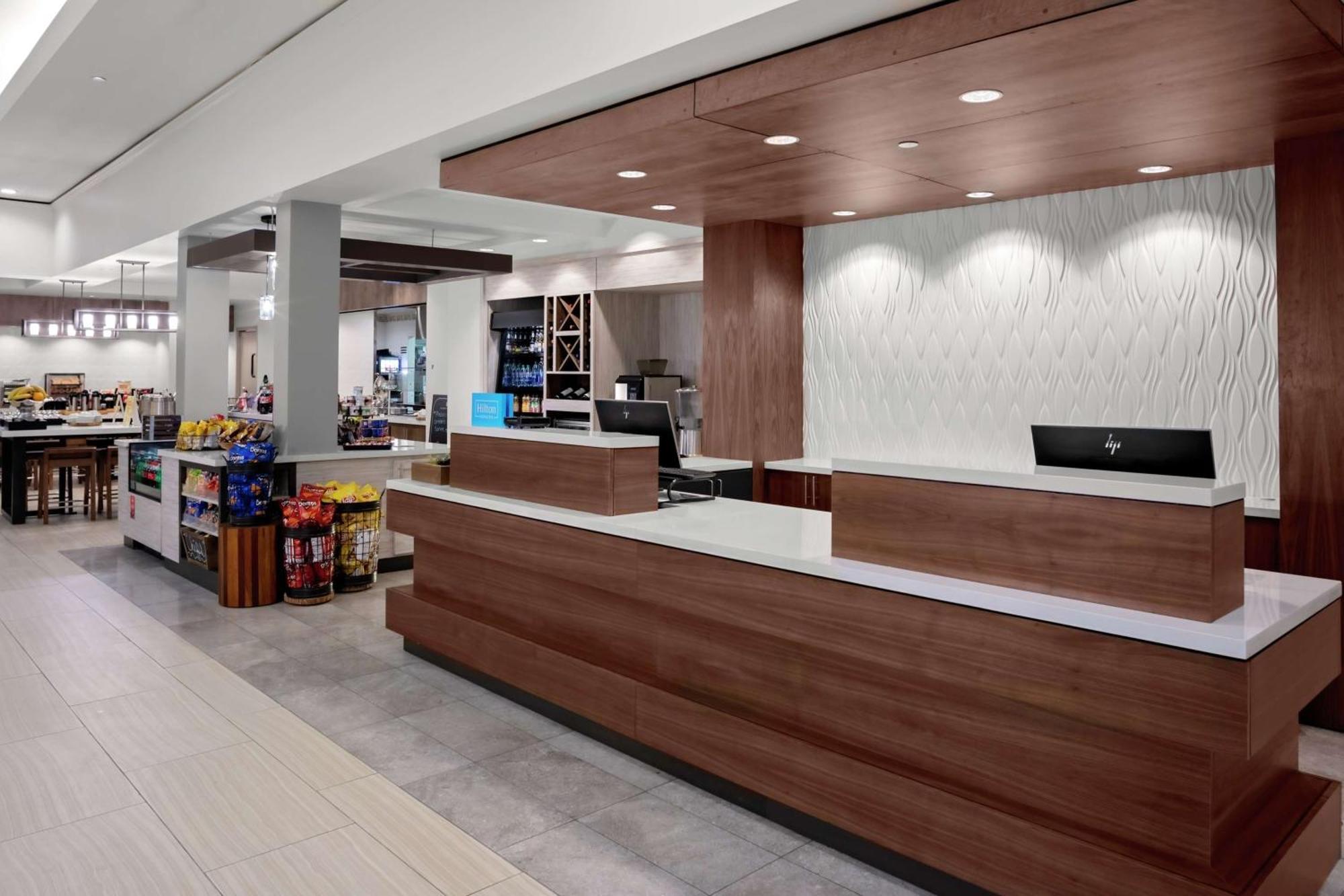 Hilton Garden Inn Atlanta Perimeter Center Dunwoody Exterior foto